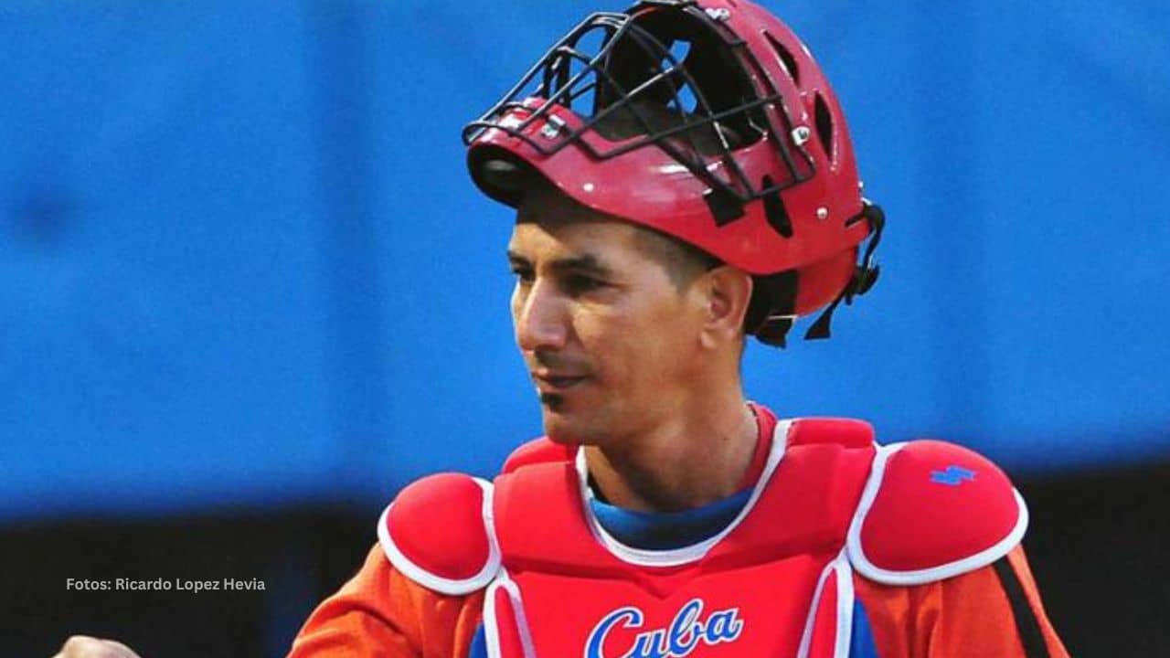 Ariel Pestano es, para muchos, el mejor receptor en la historia del beisbol cubano.