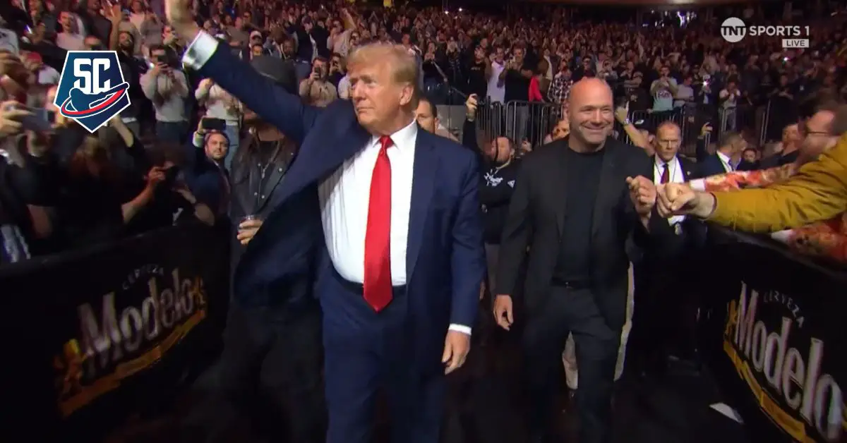Donald Trump fue recibido entre aplausos