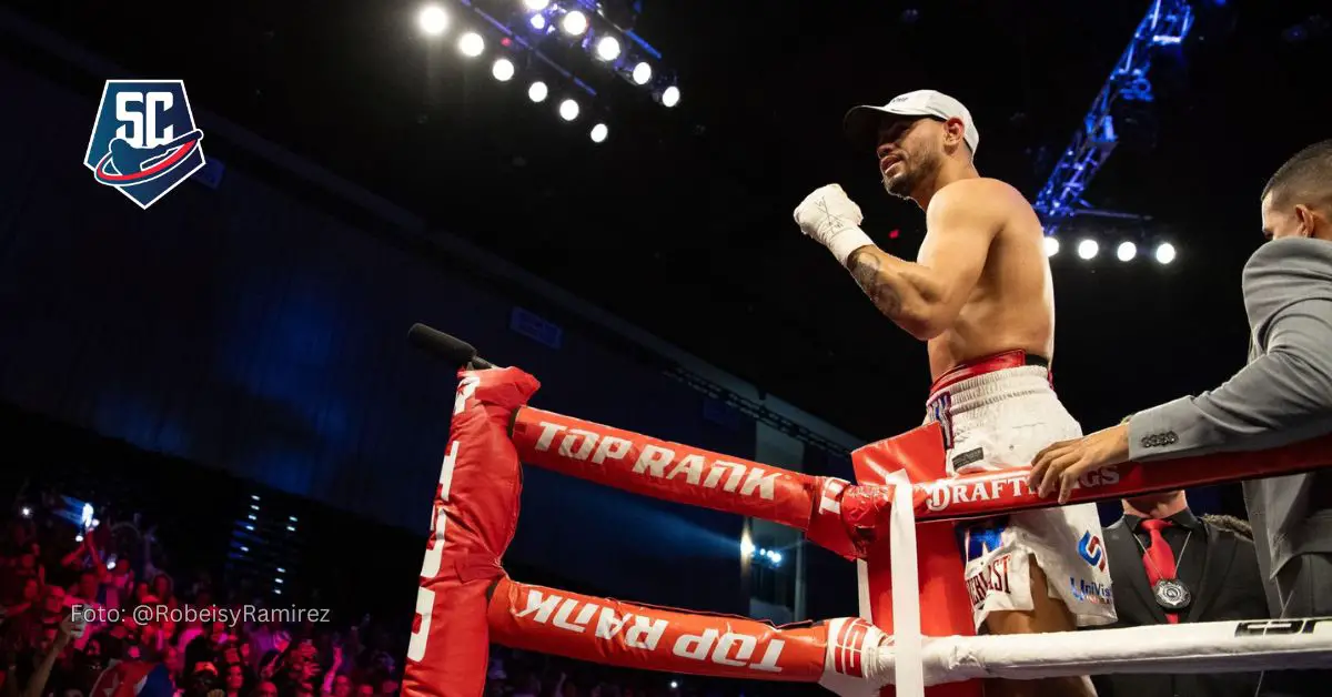 Robeisy “El Tren” Ramírez y Rafael “El Divino” Espinoza protagonizaron la pelea del año