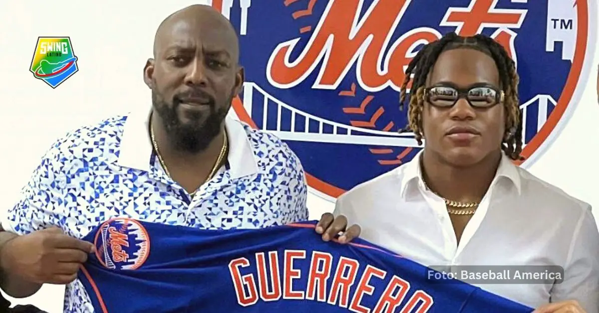 Vladimir Guerrero vio firmar a otro de sus hijos con un equipo de Grandes Ligas