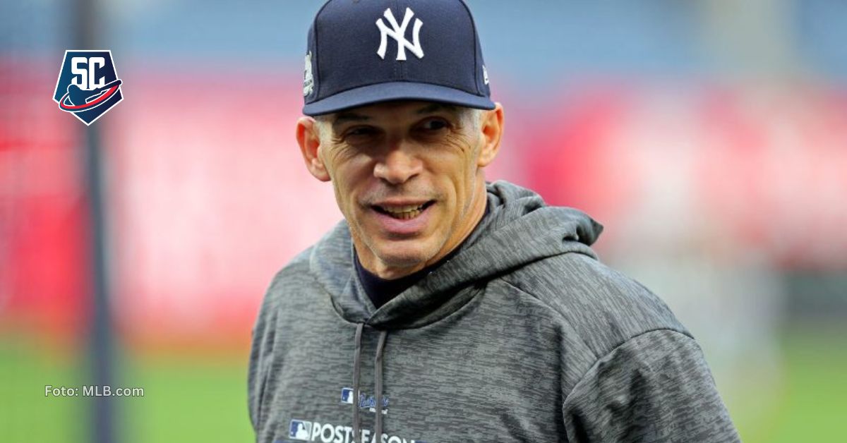 El exmanager de New York Yankees, Joe Girardi, hizo su debut como analista de televisión