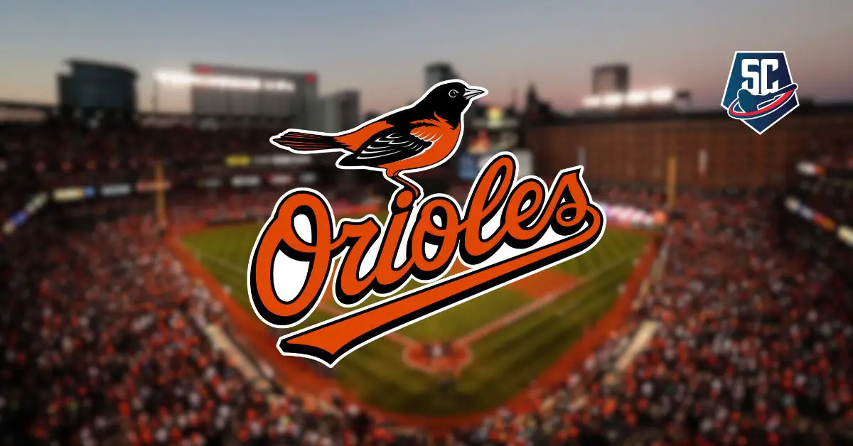 La gerencia y cuerpo técnico de Baltimore Orioles, ajustó su plantilla de jugadores en el Spring Training y sacó a dos peloteros latinos.