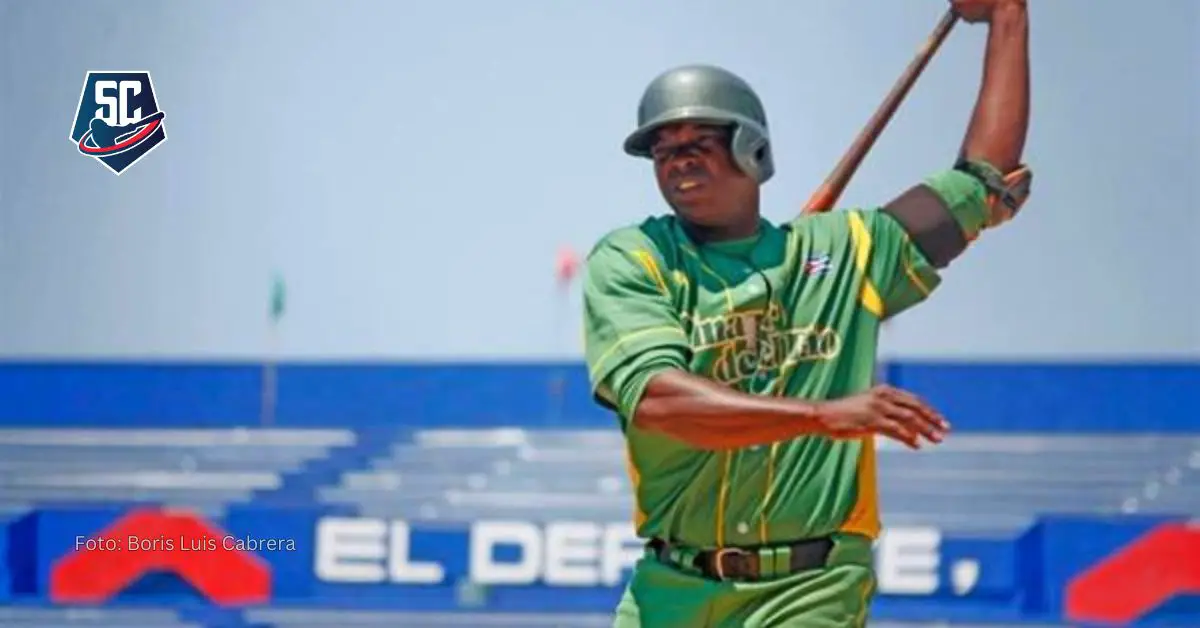 William Saavedra lidera departamentos de average, impulsadas y jonrones en beisbol cubano