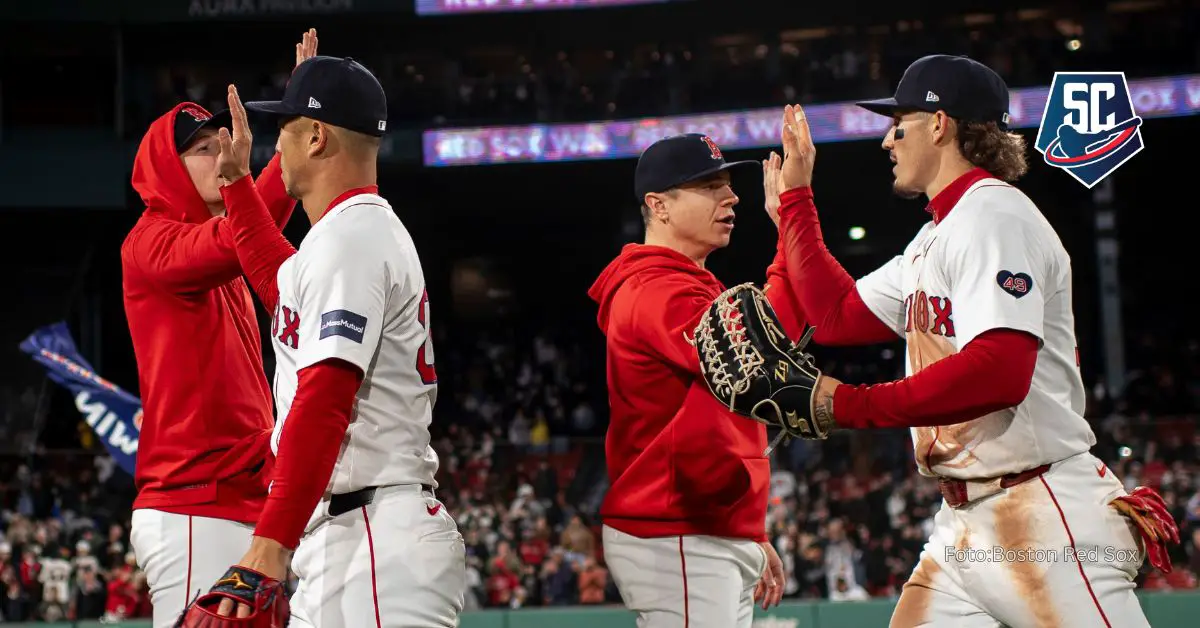 La franquicia de Boston Red Sox anunció cambios de última hora en su roster de MLB que involucra a dos jugadores.