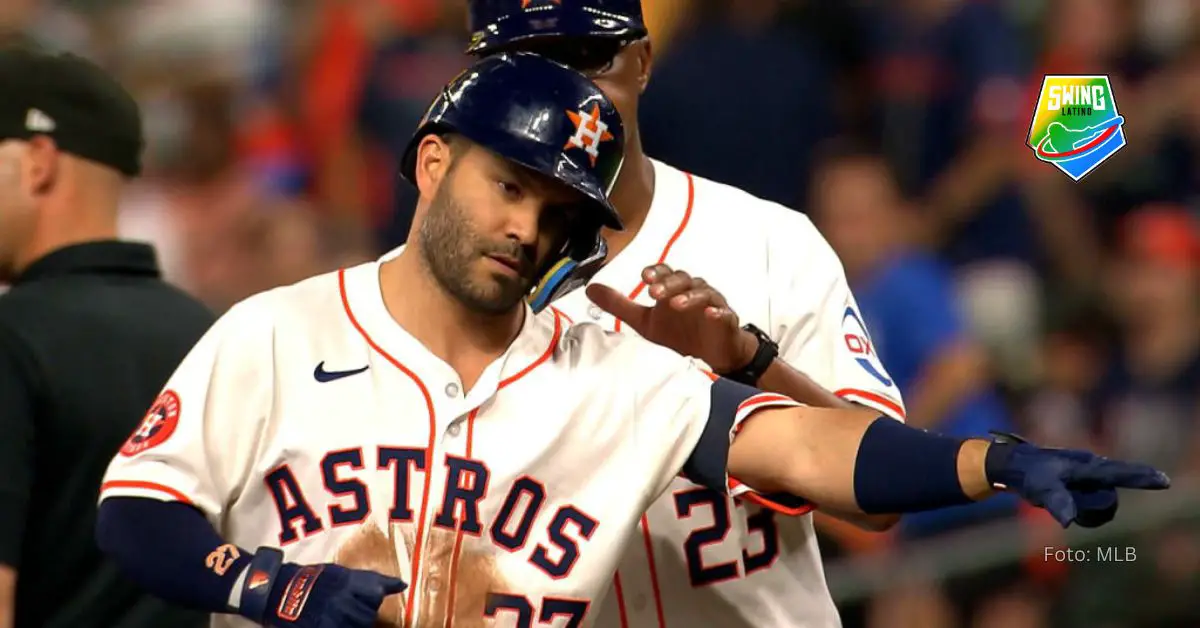 Jose Altuve robó dos bases ante Cleveland