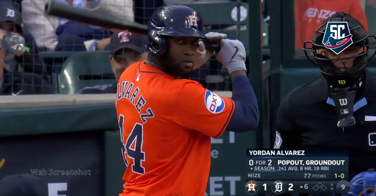 Yordan Alvarez sacó línea a 111.9 millas por hora