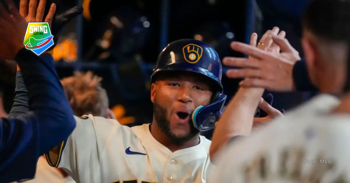 Jackson Chourio dio dos ante Toronto Blue Jays y llegó a 11 en su carrera.