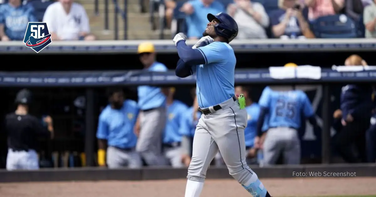 Yandy Díaz duplicó extendió racha ofensiva ante Miami Marlins