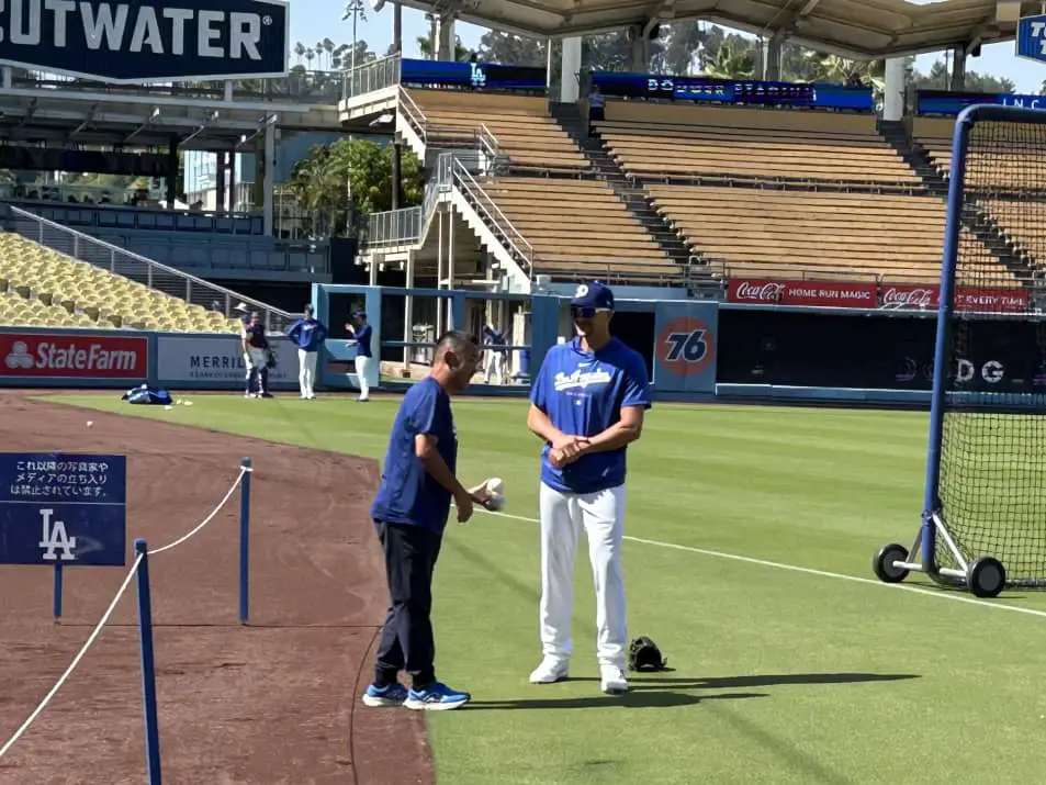 Nick Ahmed con Los Angeles Dodgers