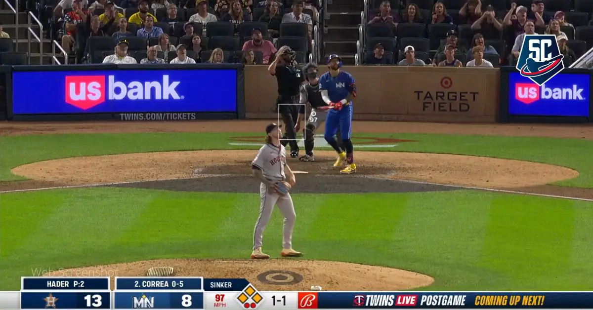 Carlos Correa le sonó Grand Slam a Josh Hader en el noveno inning