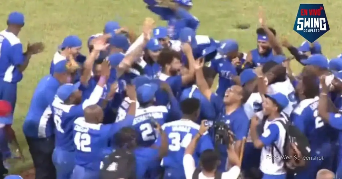 Industriales ganó cuatro juegos seguidos en playoffs e hizo historia en beisbol cubano.