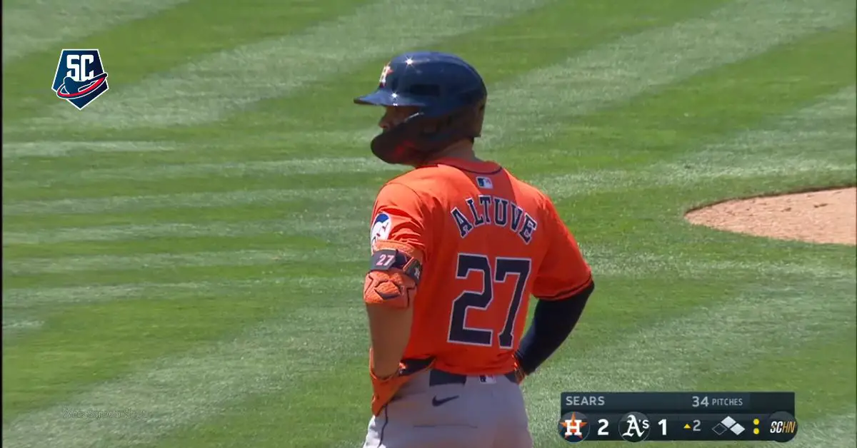 Jose Altuve puso en ventaja a Houston Astros con larga conexión ante Oakland Athletics