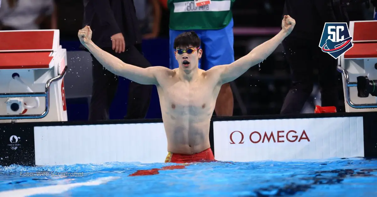 Zhanle Pan ganó la medalla de oro con Record Mundial en la prueba de 100 metros libres para hombres en los Juegos Olímpicos París 2024