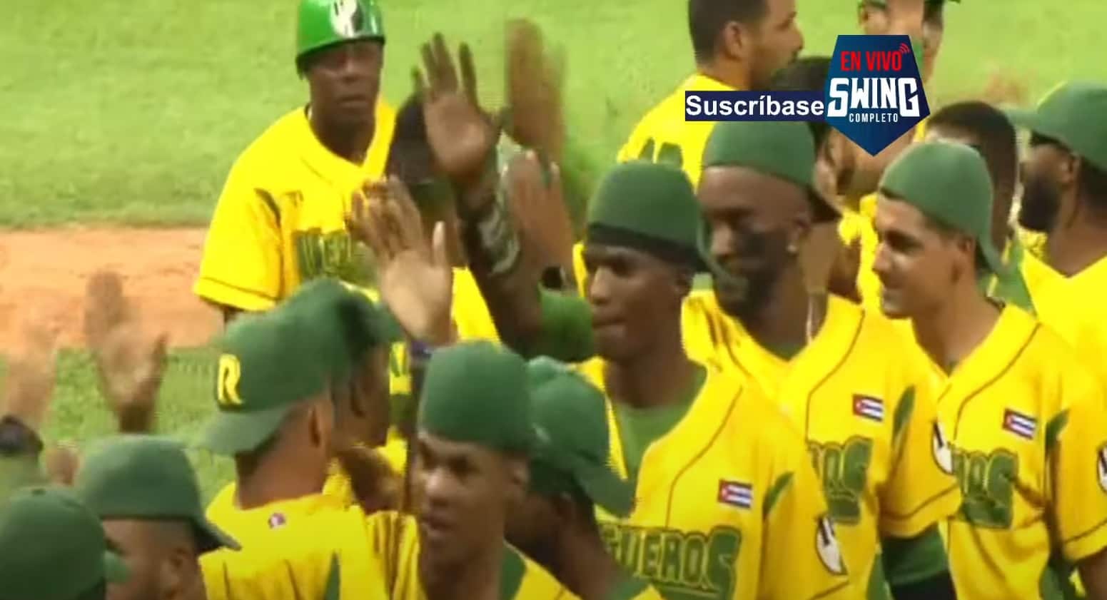 Saavedra sonó jonrón histórico en playoffs del beisbol cubano