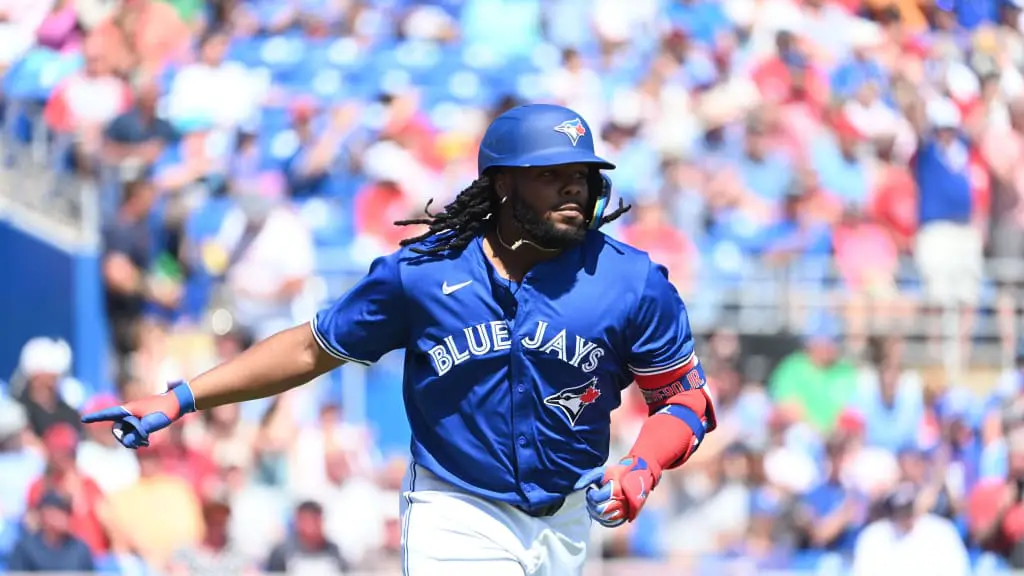 Vladimir Guerrero Jr. llegó a 115 hits en MLB 2024