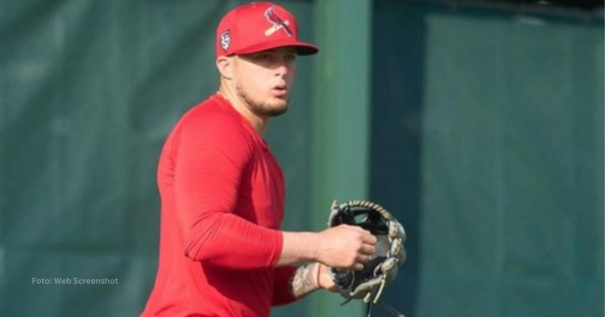 César Prieto en prácticas de Redbirds