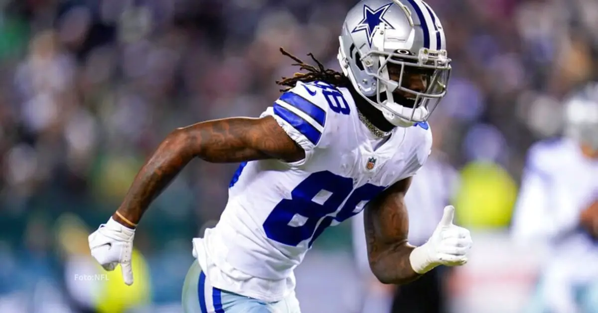 Ceedee Lamb en un juego con Dallas Cowboys