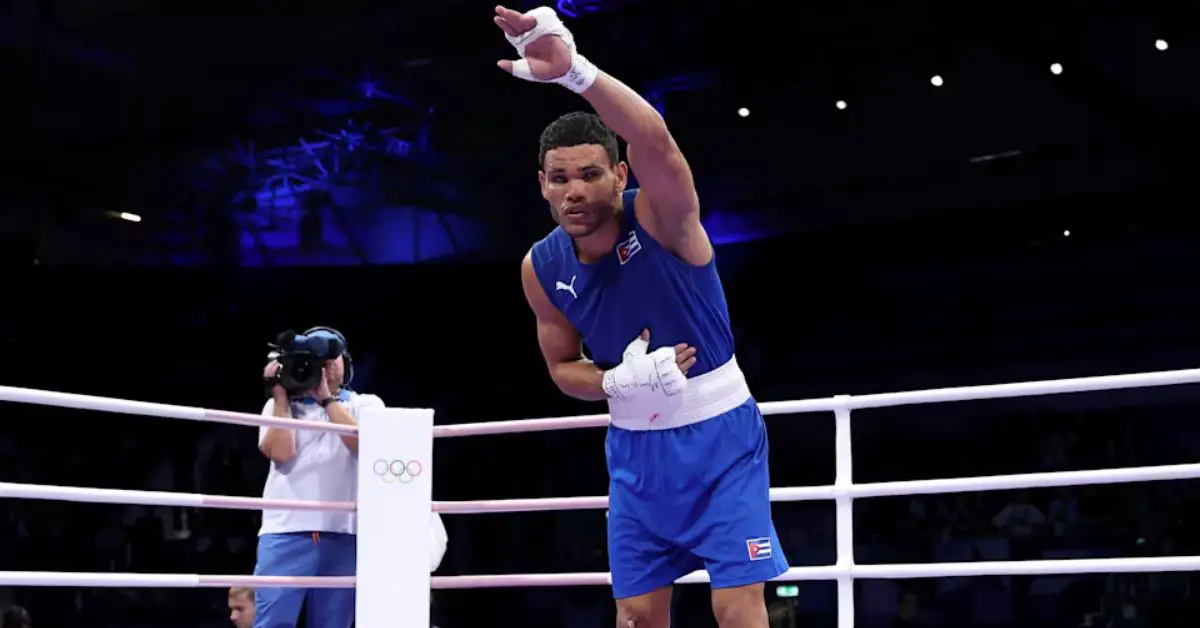 El cubano Erislandy Álvarez se presentó en las semifinales del boxeo de Paris 2024