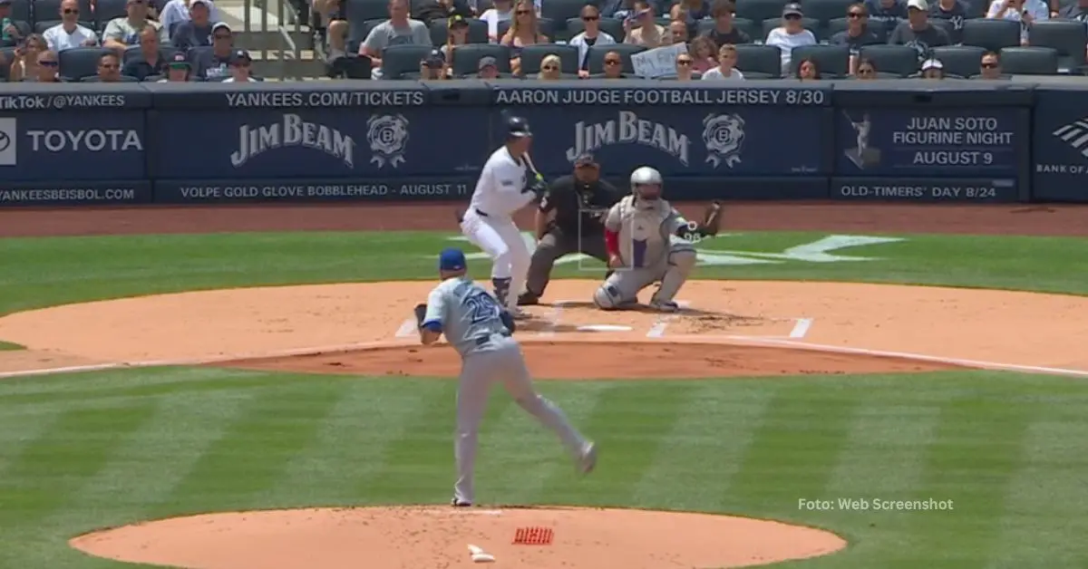 Juan Soto terminó tomando el boleto y más adelante se llenarían las bases