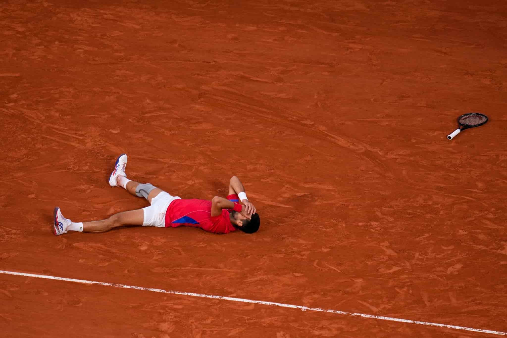 Novak Djokovic tomó desquite ante Carlos Alcaraz y se llevó el oro olímpico