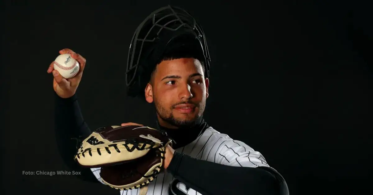 Edgar Quero con indumentaria en Chicago White Sox