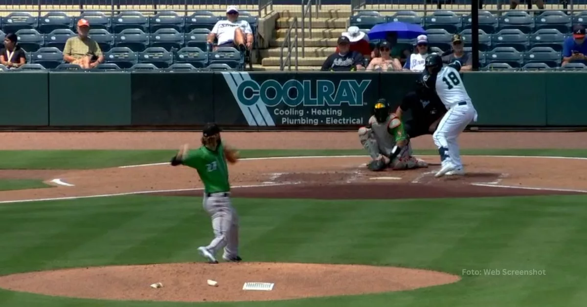 Cubano Yuli Gurriel en Triple-A de Atlanta Braves esperando un pitcheo en la caja de bateo