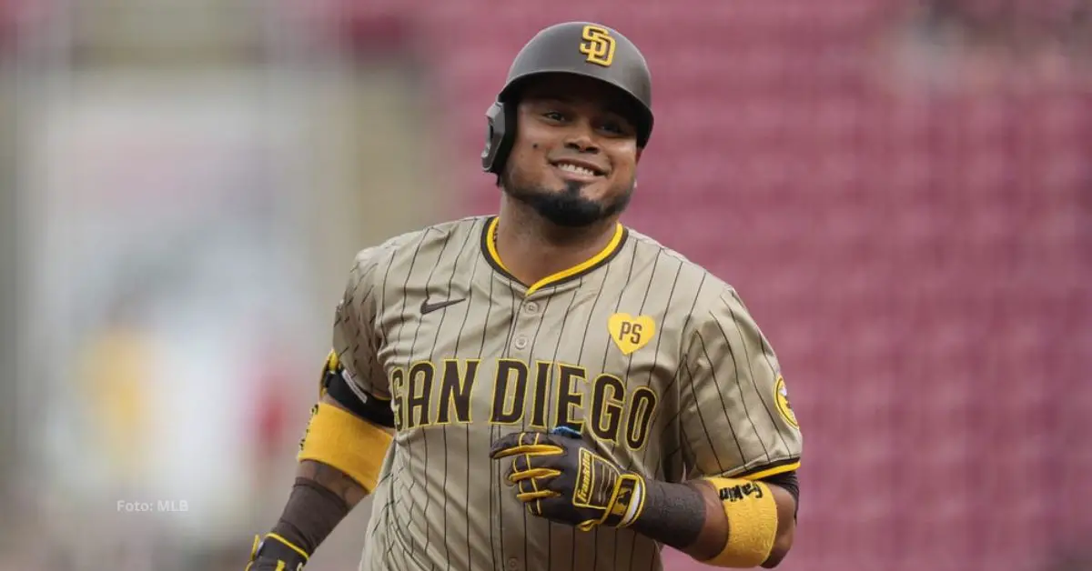 Luis Arráez con San Diego Padres