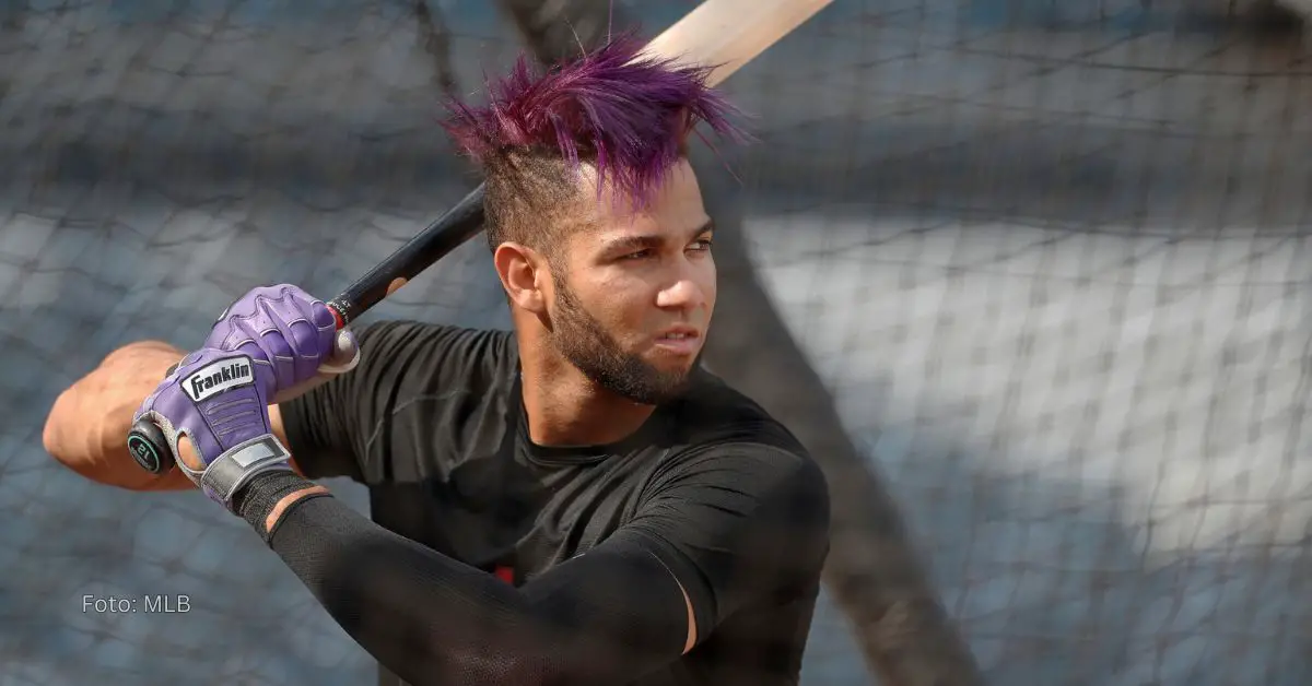 Lourdes Gurriel Jr. entrenando con Arizona