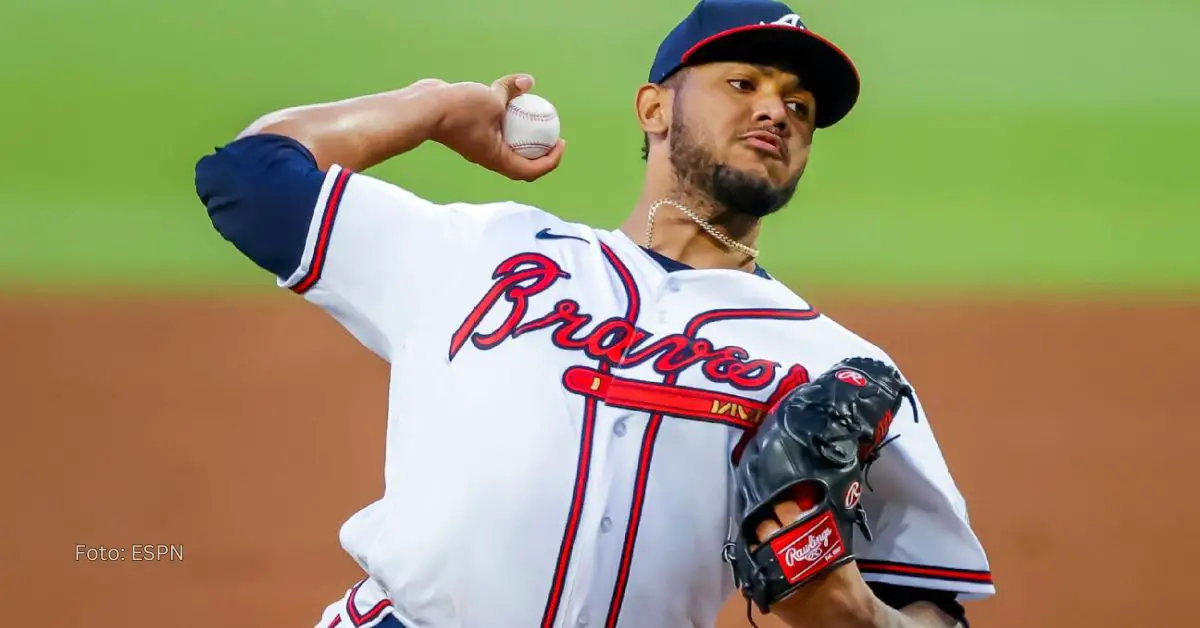 Huascar Ynoa con uniforme de Atlanta Braves en MLB