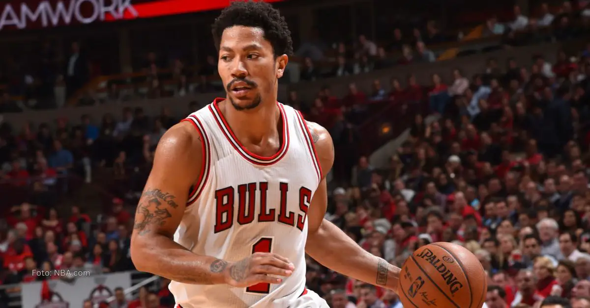 Derrick Rose con Chicago Bulls en NBA