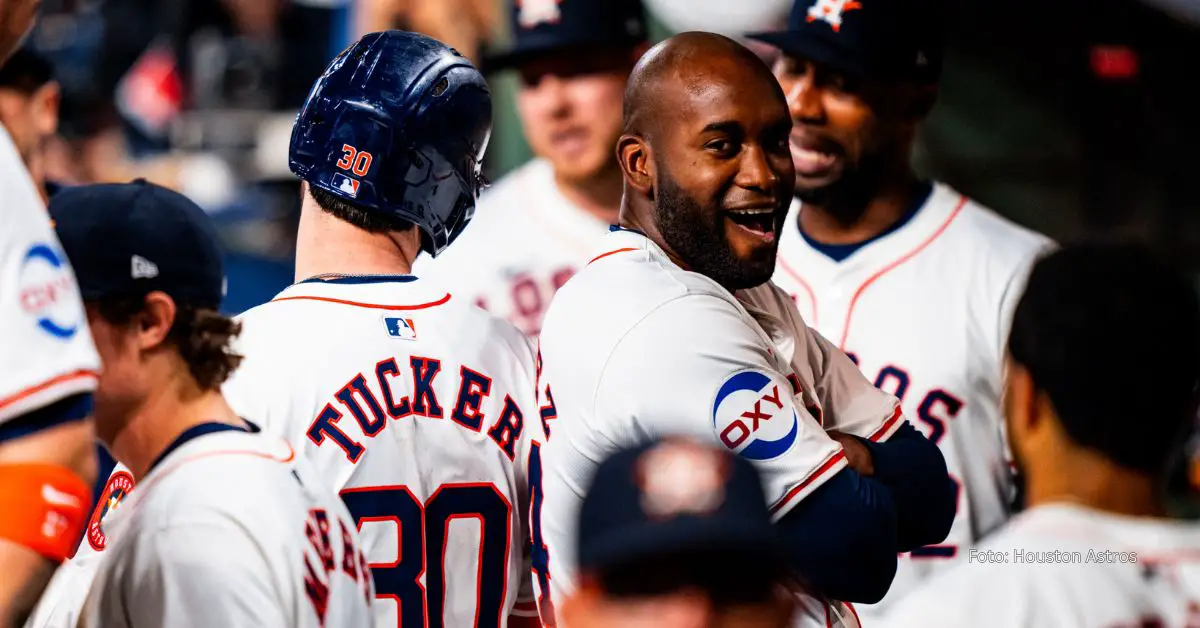 Yordan Alvarez celebrando con Houston Astros