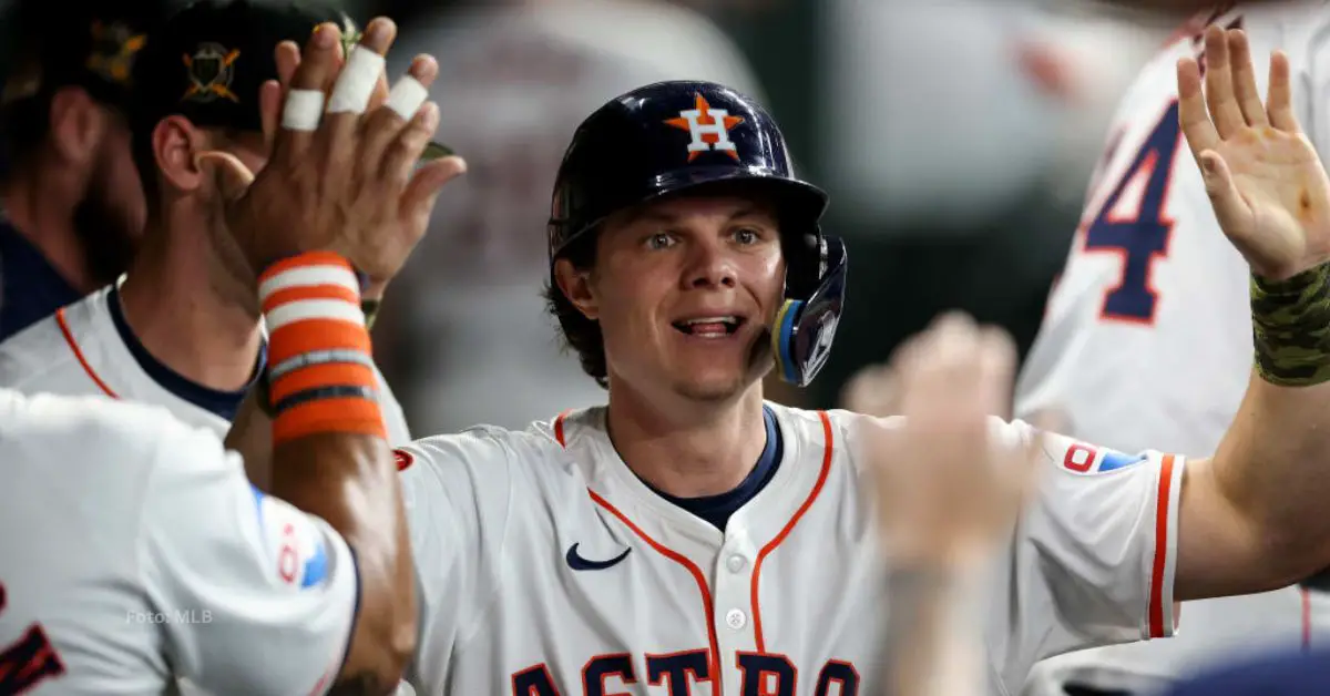 Jake Meyers celebra con Houston Astros