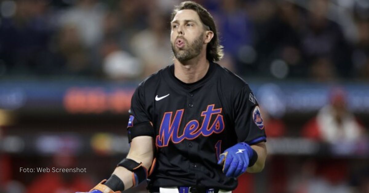 Jeff McNeil con el uniforme de New York Mets