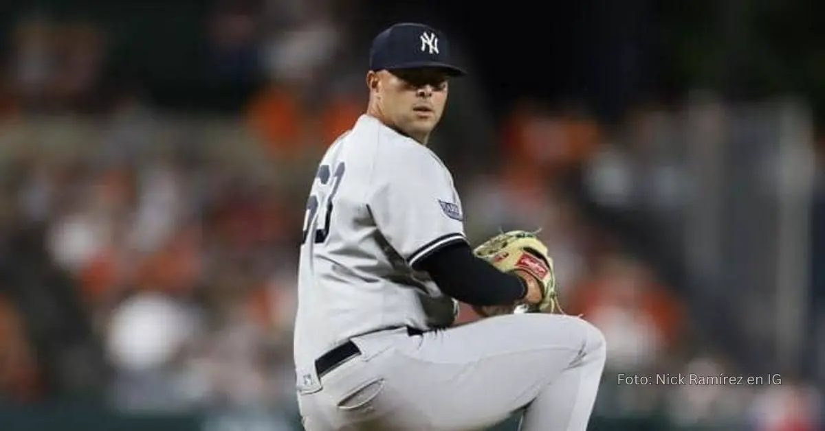 Nick Ramírez lanzando con New York Yankees en Grandes Ligas