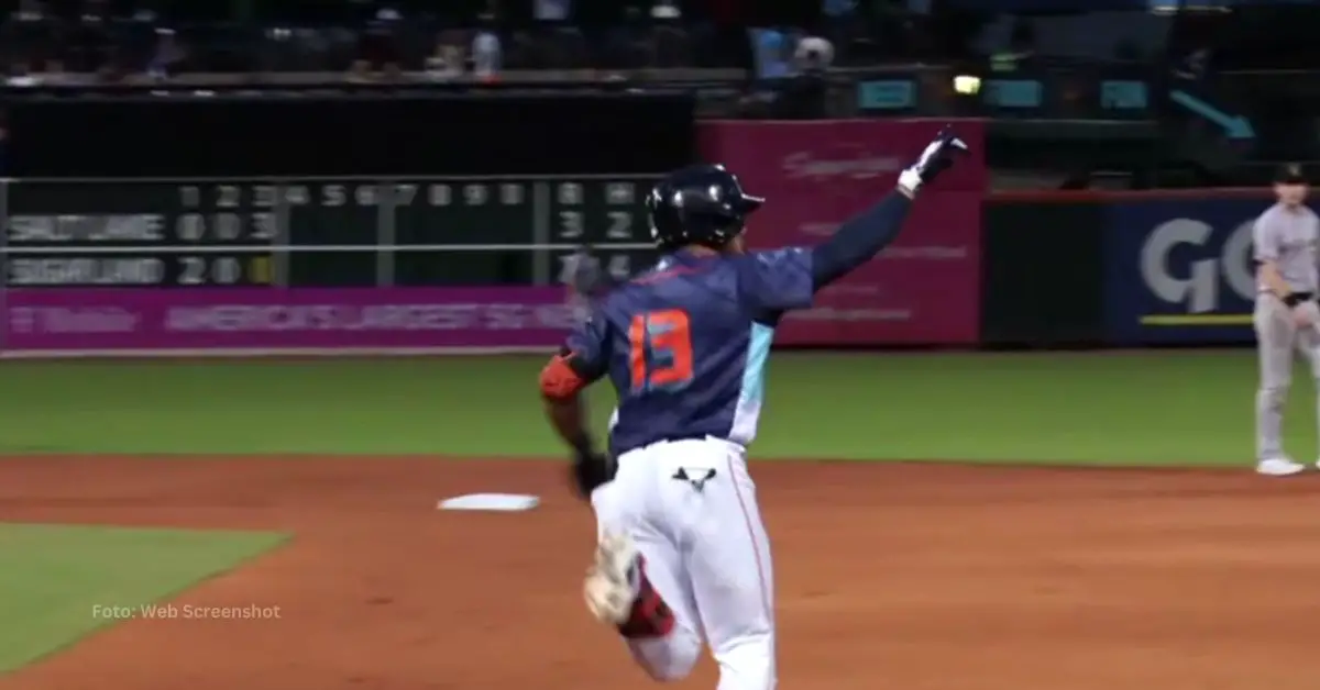 Pedro León por la inicial tras jonrón con Sucursal Triple-A de Houston Astros