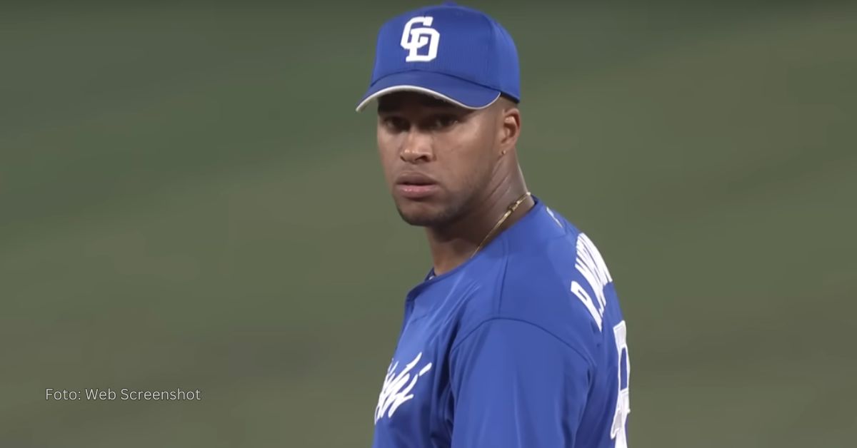 Raidel Martínez con Chunichi Dragons