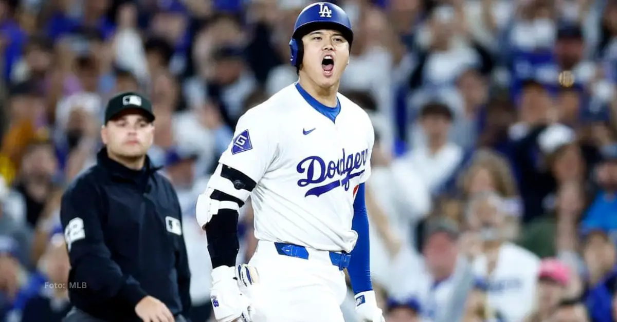 Shohei Ohtani gritando tras conectar sencillo productor con Los Angeles Dodgers