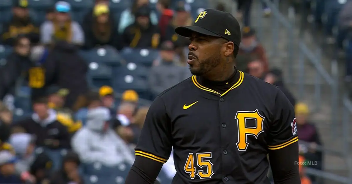 Aroldis Chapman en la lomita con Pittsburgh Pirates