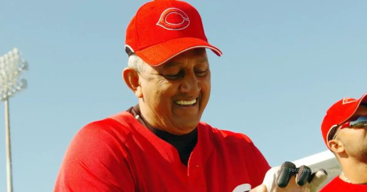 David Concepción en un evento de Spring Training con Cincinnati Reds