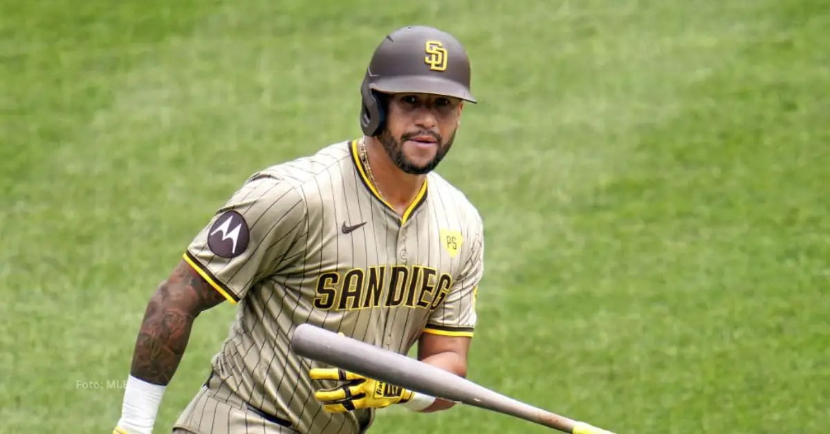 David Peralta con el uniforme de San Diego Padres