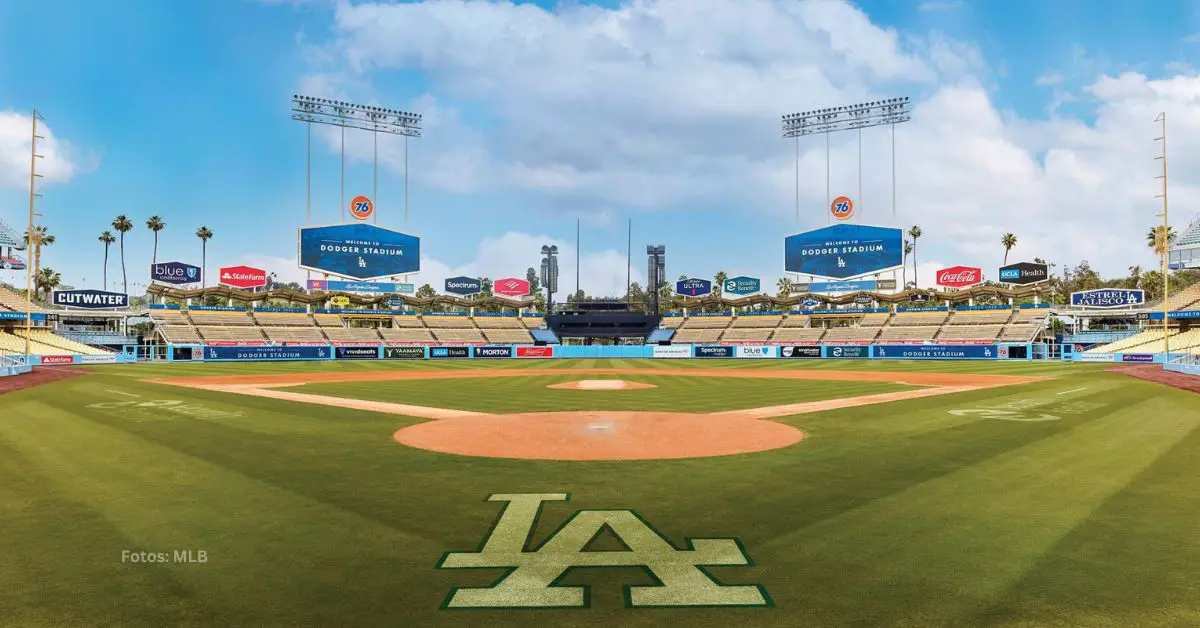 Dodger Stadium vacío. Los Angeles Dodgers