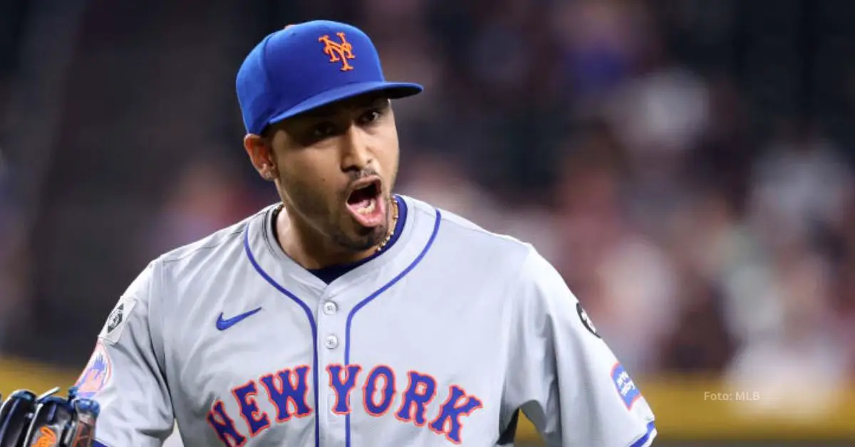 Edwin Díaz gritando tras conseguir un ponche con New York Mets