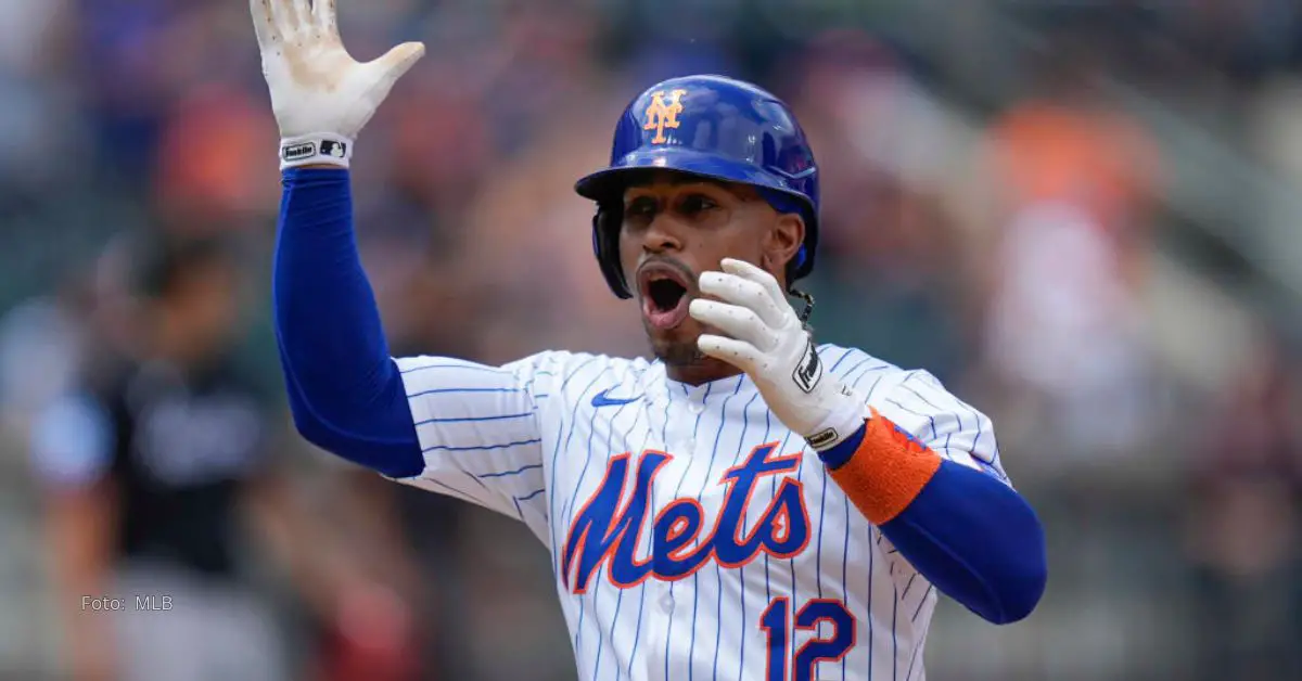 Francisco Lindor gritando con el uniforme de New York Mets en MLB