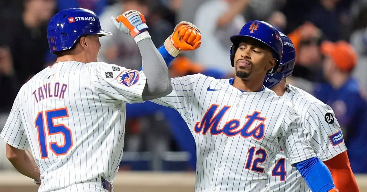 Francisco Lindor celebrando jonrón con New York Mets