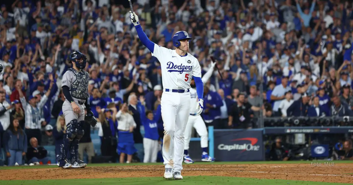 Freddie Freeman celebrando el Grand Slam con Dodgers