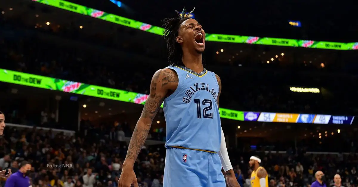 Ja Morant gritando tras cesta con Memphis Grizzlies