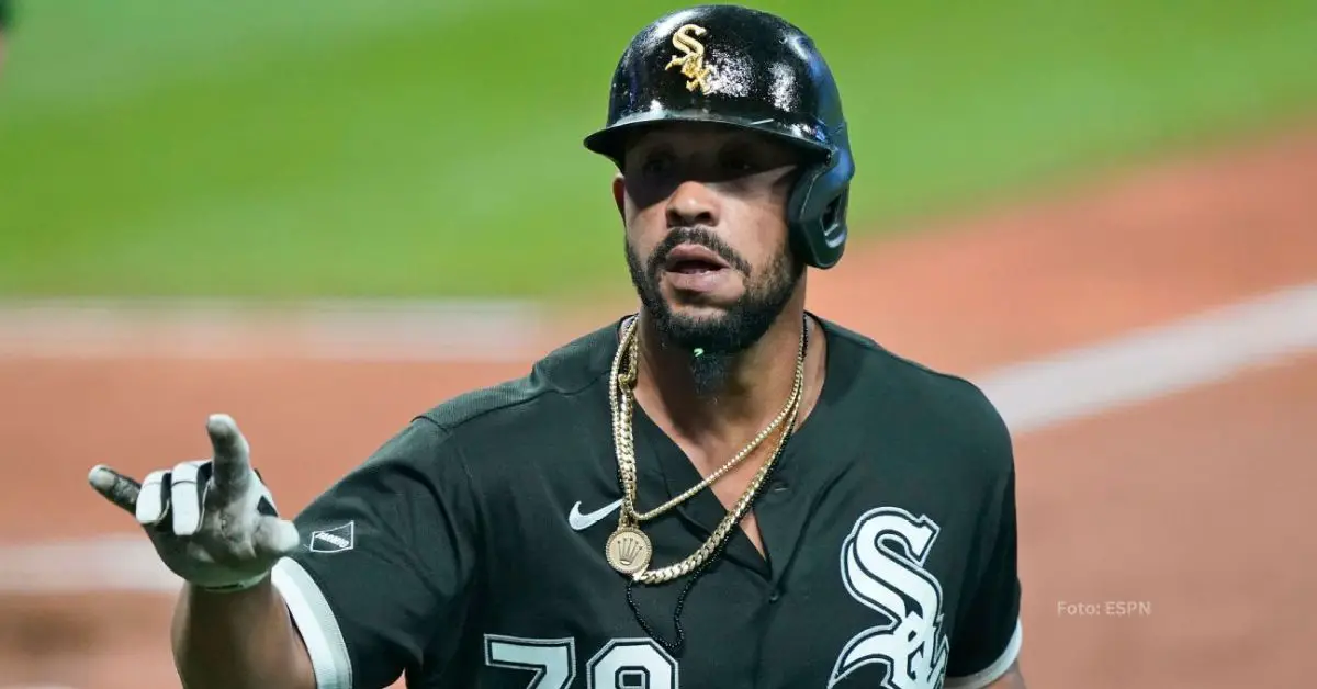 Jose Abreu en acción con Chicago White Sox en MLB 2021