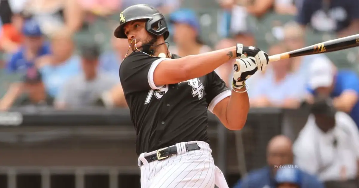 Jose Abreu en acción con Chicago White Sox en MLB 2021