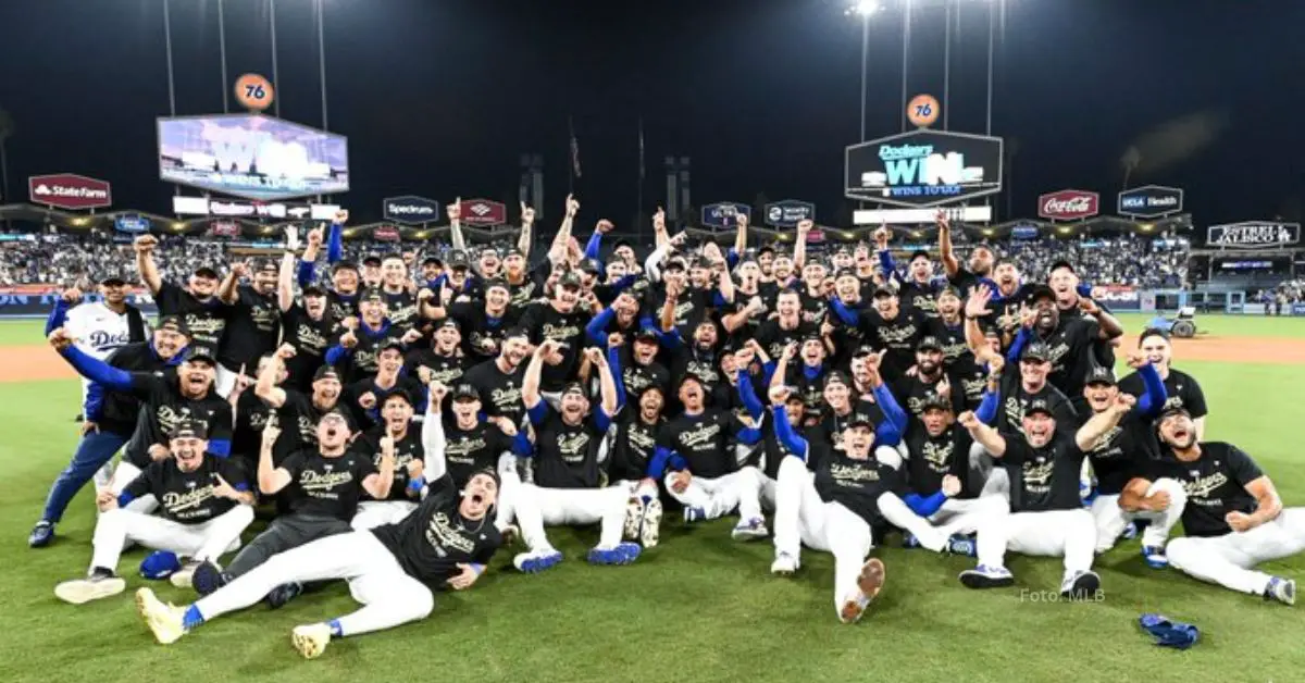 Los Angeles Dodgers celebrando el pase en playoffs