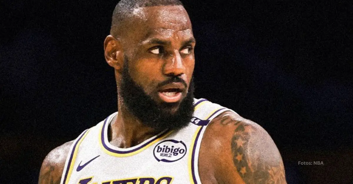 LeBron James luciendo con Lakers